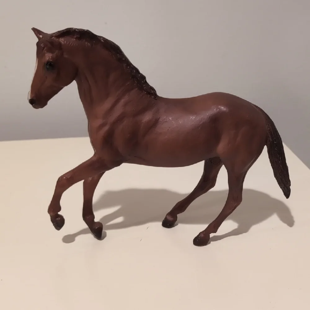 Breyer No. 3040 Black Beauty, Ginger and Duchess - Picture 2 of 16